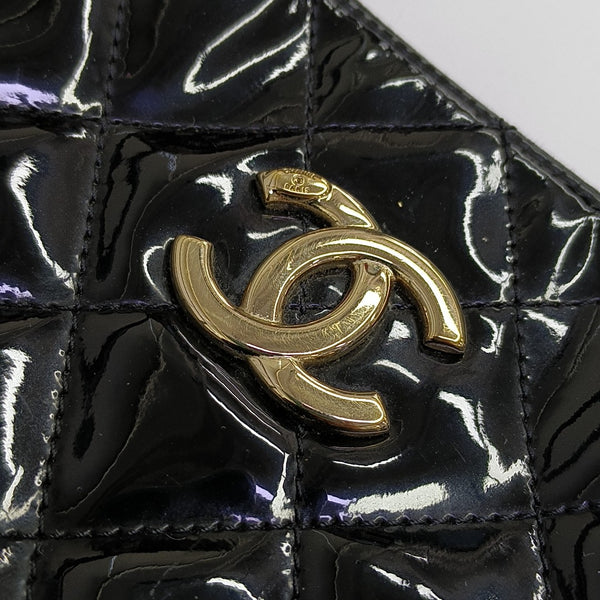 Quilted Patent Leather Shoulder Bag Black