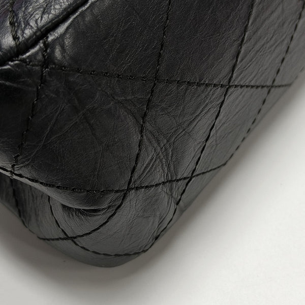 2.55 Maxi Quilted Waxed Cafskin Black