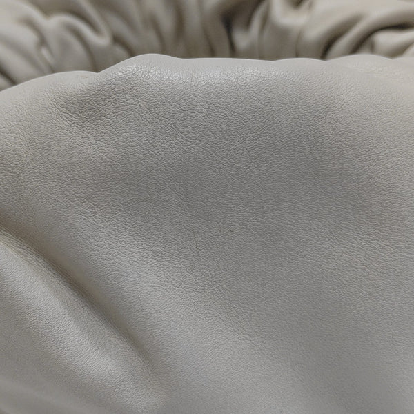 The Pouch Mini Calfskin White