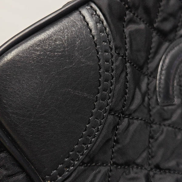 PARIS NEW YORK Quilted Fabric Black