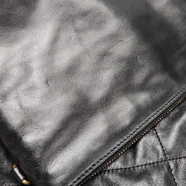 CHANEL 22 Large Quilted Calfskin Black