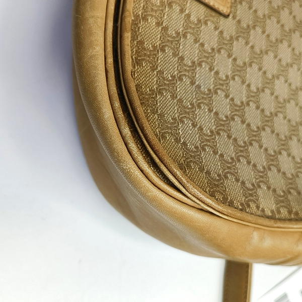 Coated Canvas Brown