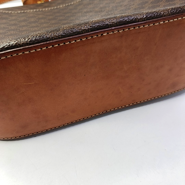 Coated Canvas Brown