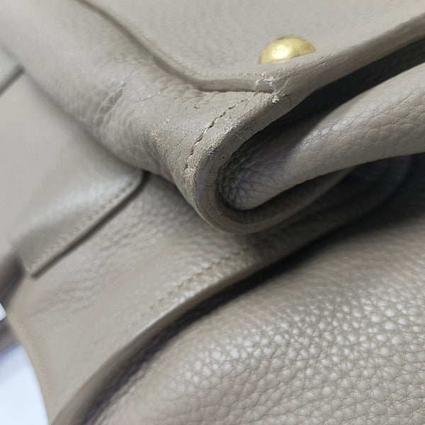 Galleria Zip Front Pocket Calfskin Gray