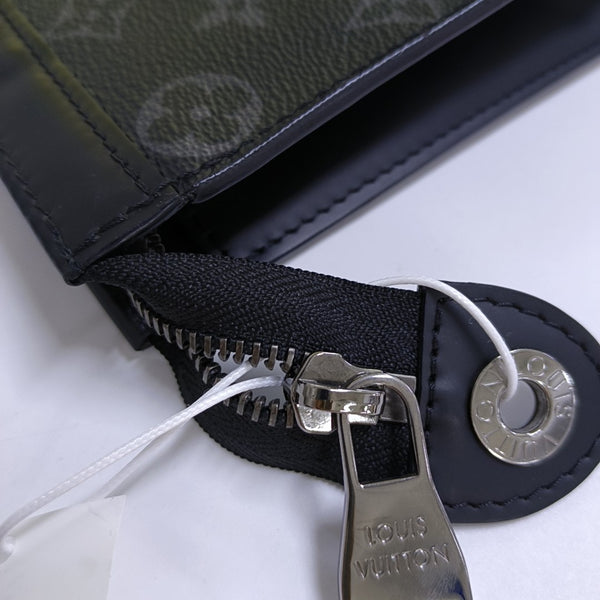 Pochette Voyag MM Monogram Coated Canvas Black