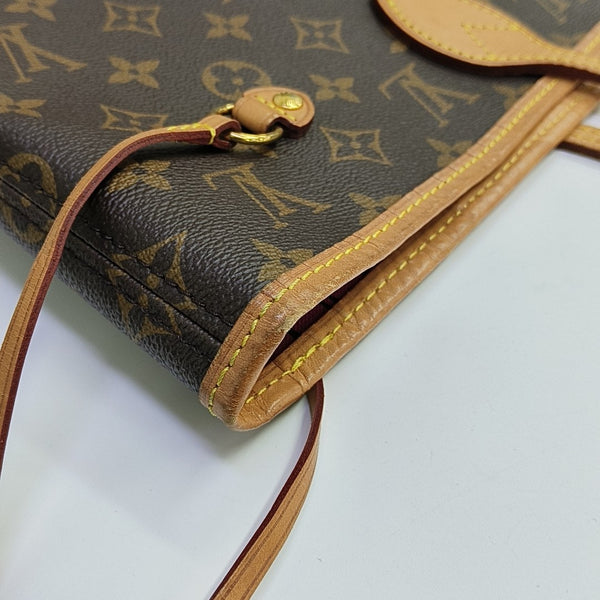 NEVERFULL MM Lona Monogram Revestida Marrón