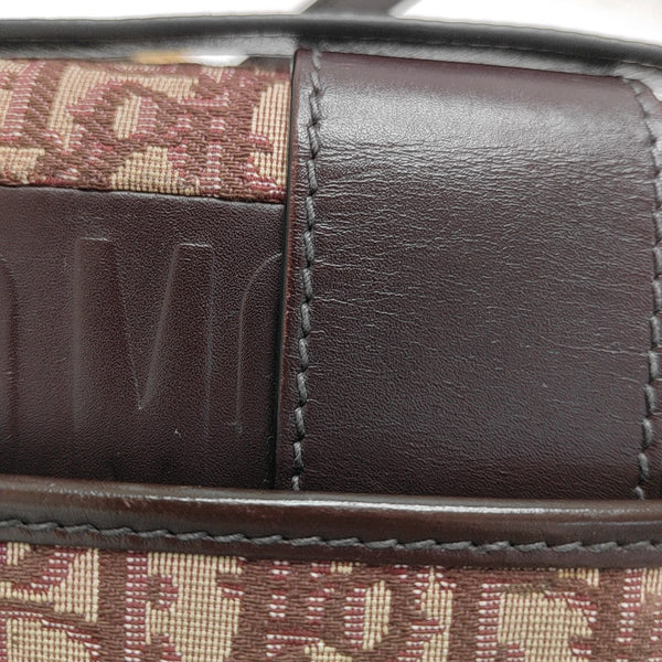 30 Montaigne Oblique Canvas Red
