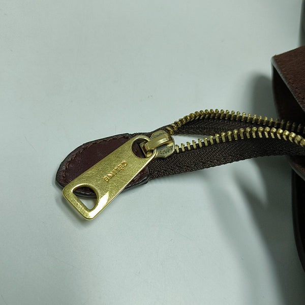 TRAPEZE Medium Calfskin Red