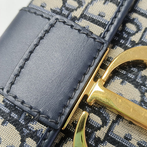30 Montaigne Mini Oblique Canvas Blue