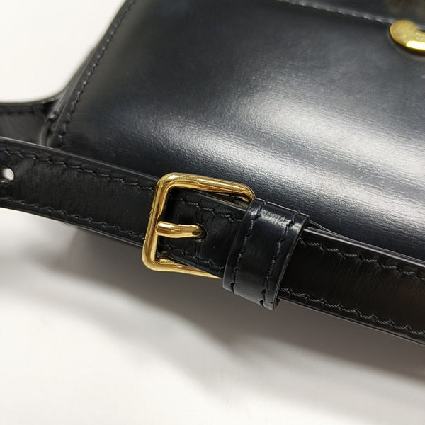 TRIOMPHE Small Calfskin Black