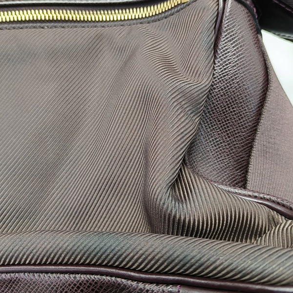 VIKTOR Calfskin Red