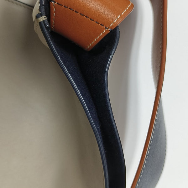 TWISTED CABAS Small Calfskin Gray