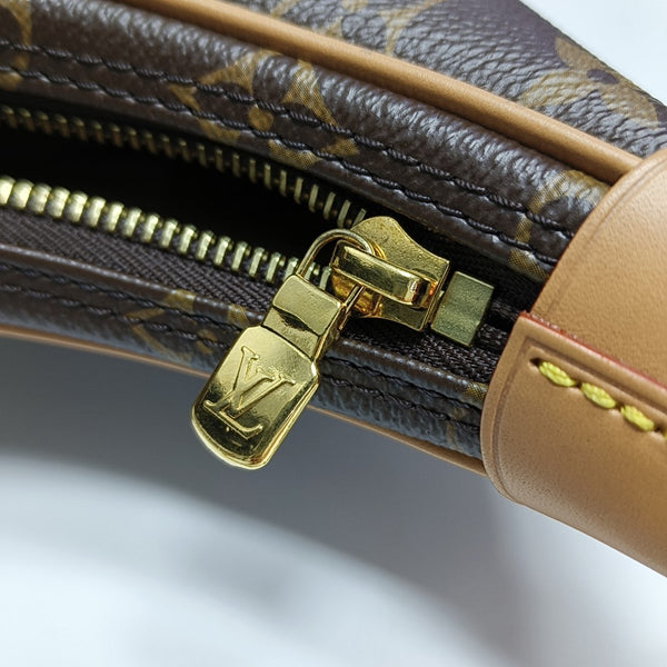 LOOP Monogram Coated Canvas Brown