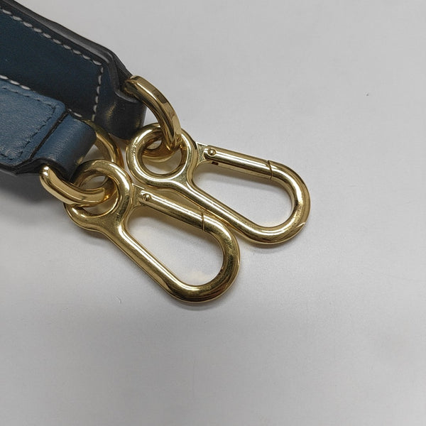 Puzzle Medium Calfskin Blue