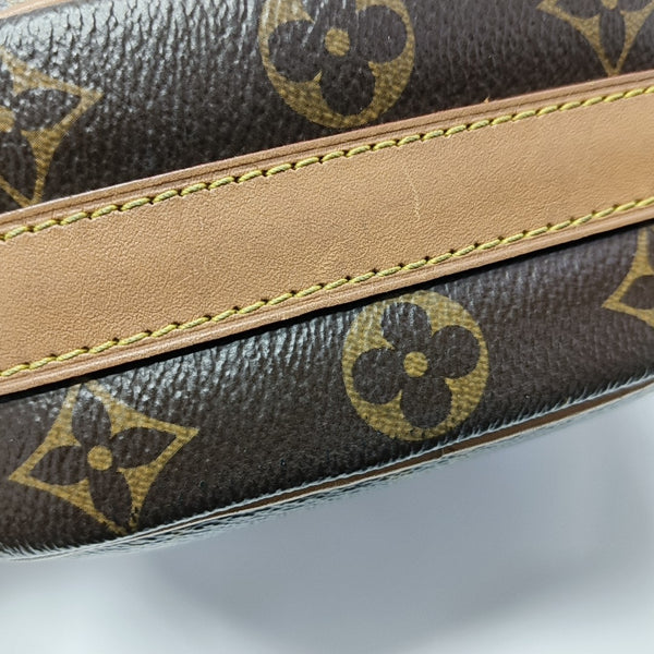 BOITE CHAPEAU PM Monogram Coated Canvas Brown