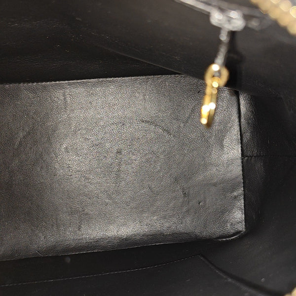 Authenticated pre-owned MEDALLION Quilted Calfskin Black - Shoulder Bag at Looply