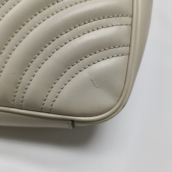 GG Marmont Medium Quilted Calfskin White