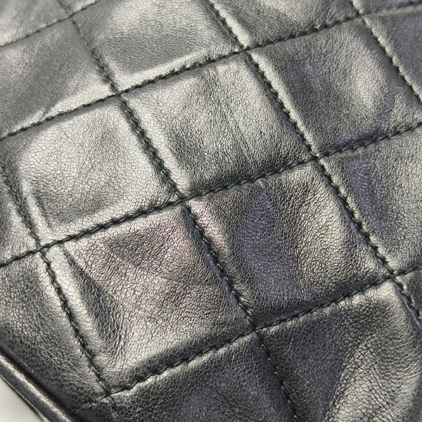 Quilted Lambskin Shoulder Bag Black