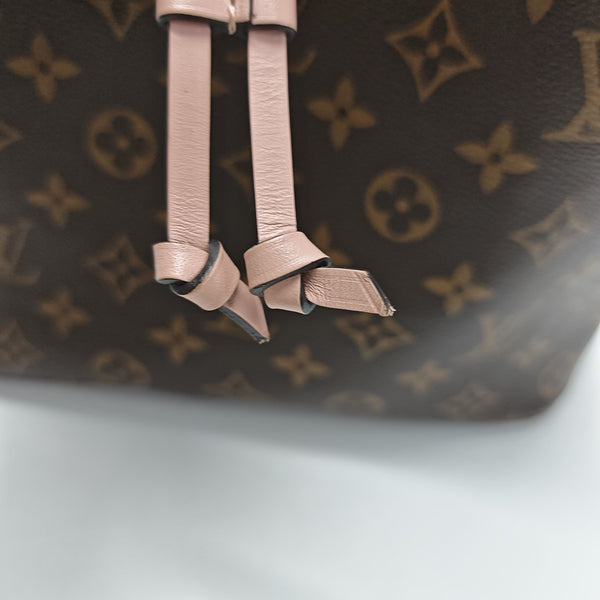 NÉONOÉ MM Monogram Coated Canvas Brown