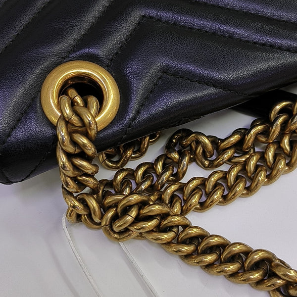 GG Marmont Medium Quilted Calfskin Black