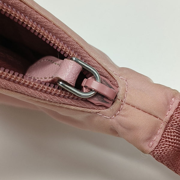 Re-Edition2000 Nylon Pink