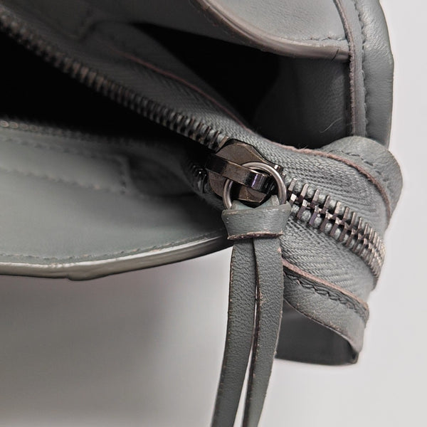 Classic Metallic Edge City Medium Nylon Gray
