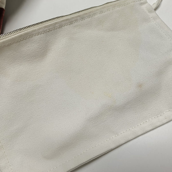 Canvas White