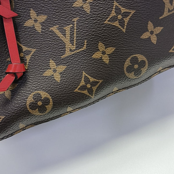 NÉONOÉ MM Monogram Coated Canvas Brown