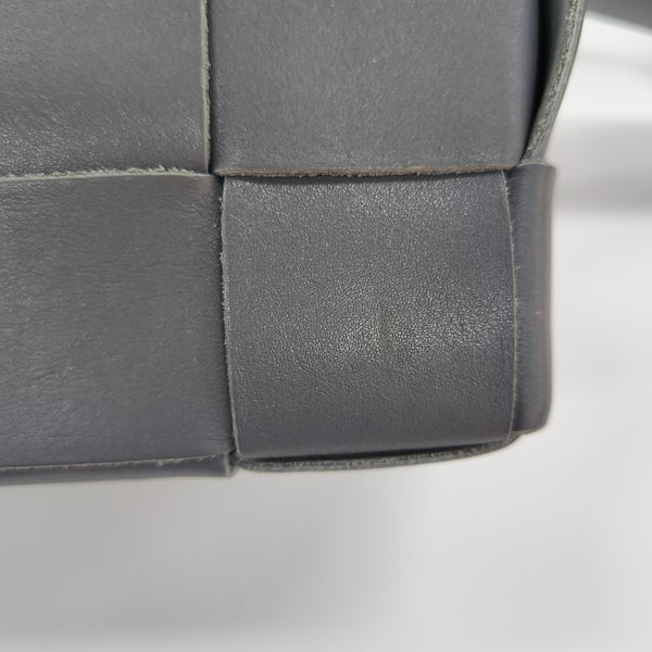 Brick Cassette Calfskin Gray