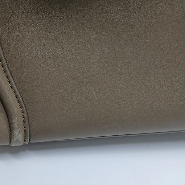LUGGAGE Calfskin Brown