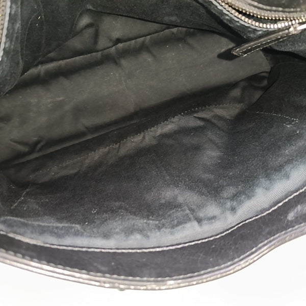 NIKI Large Chevron Calfskin Black