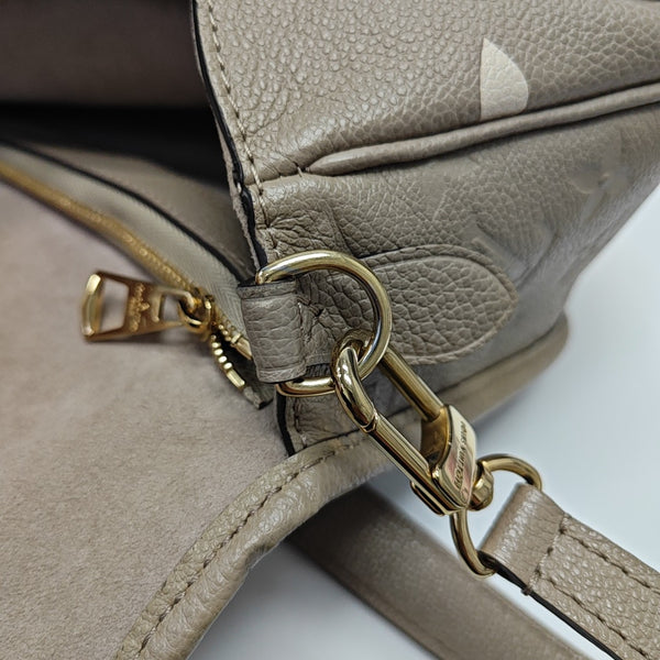 DIANE Monogram Calfskin Gray