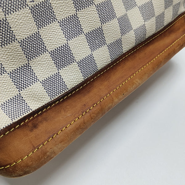 NOÉ GM Damier Azur Coated Canvas White