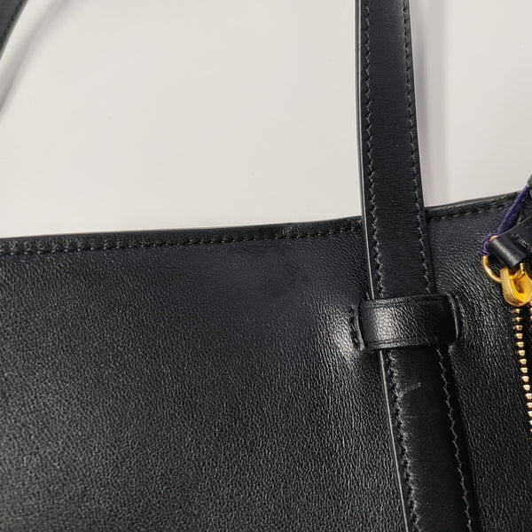 CLASSIC BOX Medium Calfskin Black