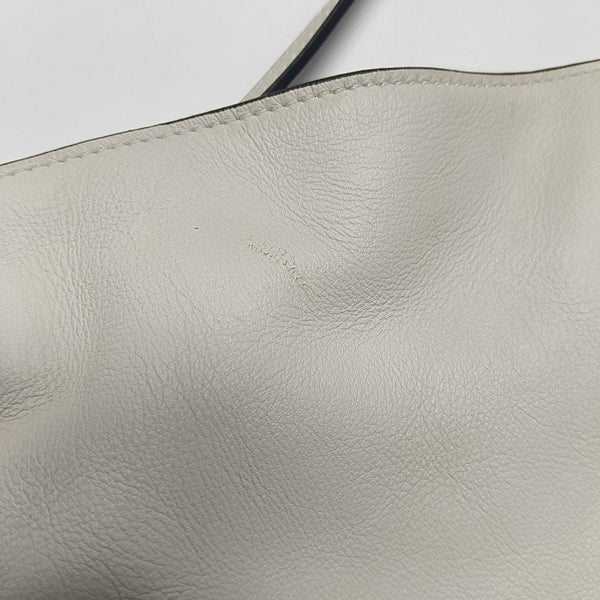 Flamenco Medium Calfskin White