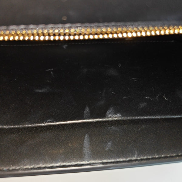 30 Montaigne Calfskin Black