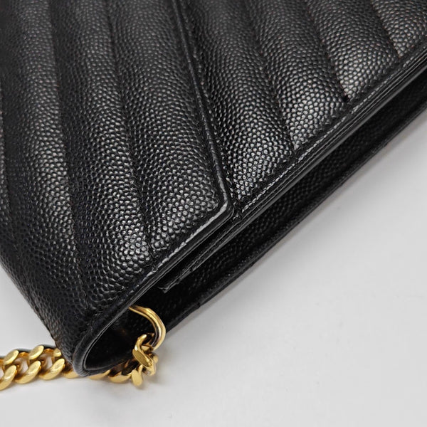MONOGRAM Medium Quilted Calfskin Black