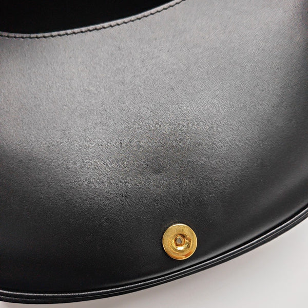 Bobby Medium Calfskin Black