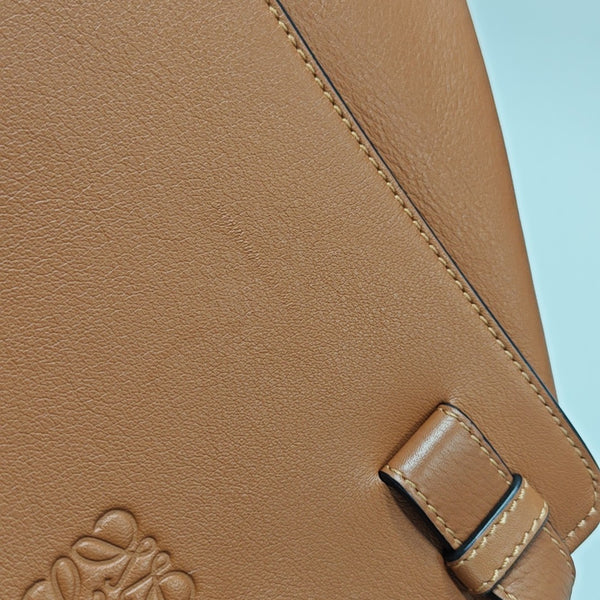 Hammock Small Calfskin Brown