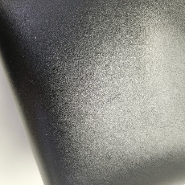 LE 37 Small Calfskin Black