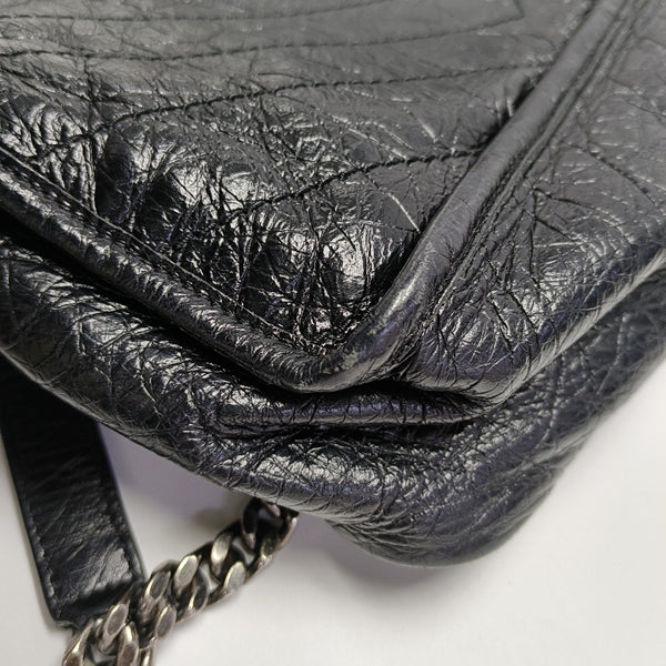 NIKI Medium Chevron Calfskin Black