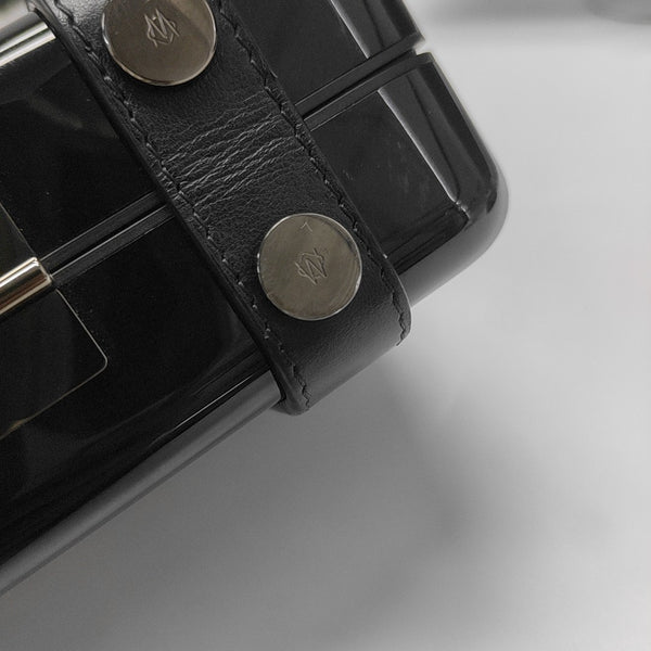 Special Material Shoulder Bag Black