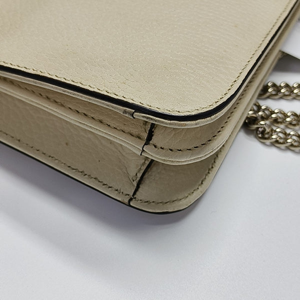 Interlocking G Large Calfskin Beige