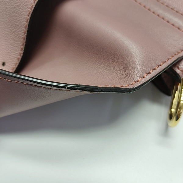 Buckle Calfskin Beige