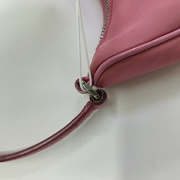 Re-Edition2005 Mini Nylon Pink