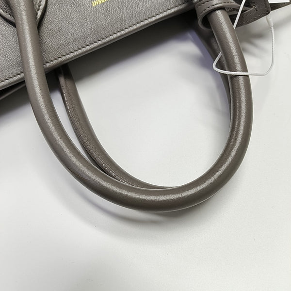 SAC DE JOUR Small Calfskin Gray