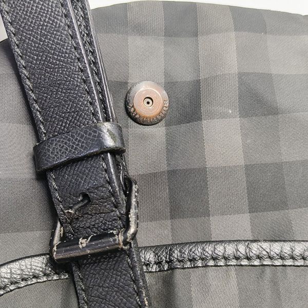 Nylon Gray