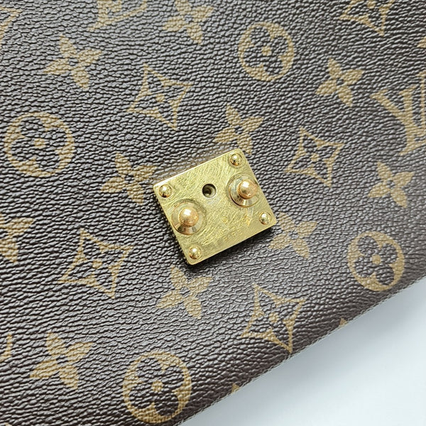 MÉTIS MM Monogram Coated Canvas Brown