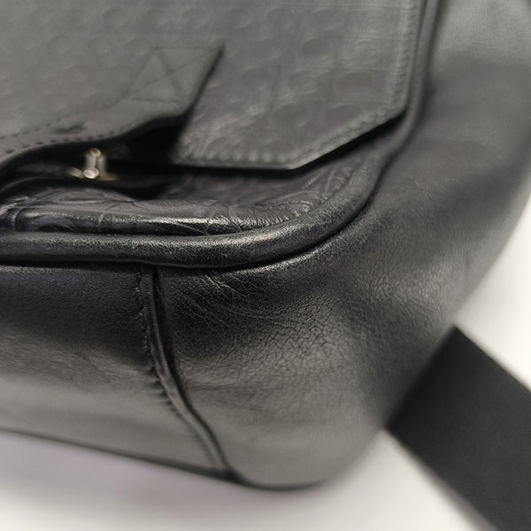 Calfskin Shoulder Bag Black