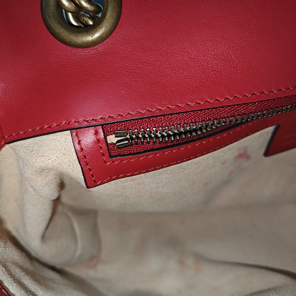 GG Marmont Medium Quilted Calfskin Red